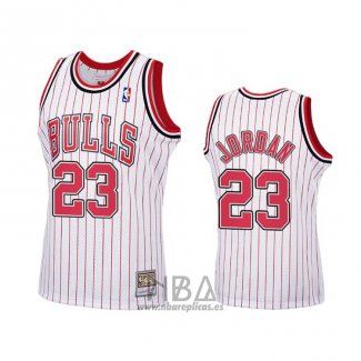 Camiseta Chicago Bulls Michael Jordan NO 23 Reload Hardwood Classics Blanco