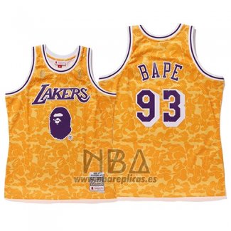 Camiseta Los Angeles Lakers Bape NO 93 Mitchell & Ness Amarillo